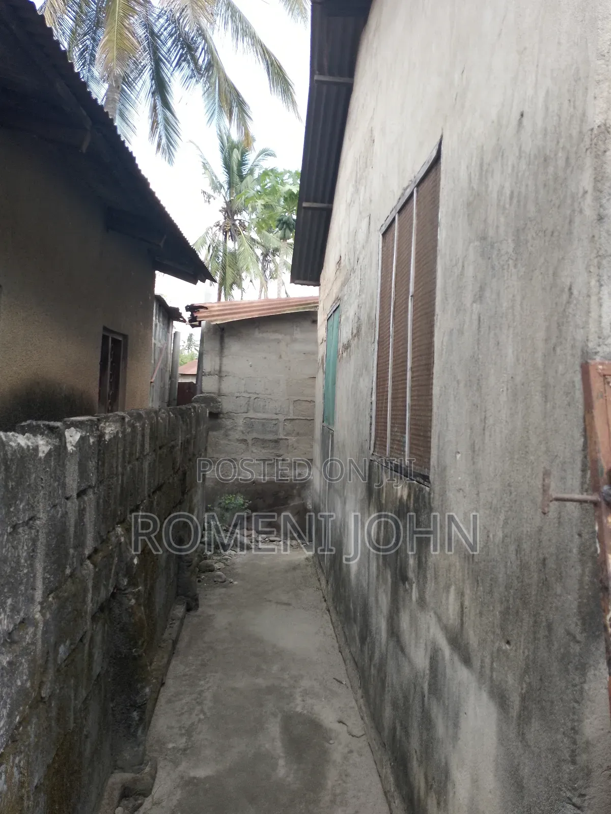5bdrm Apartment in Tanzania Daresalaam, Ilala for sale