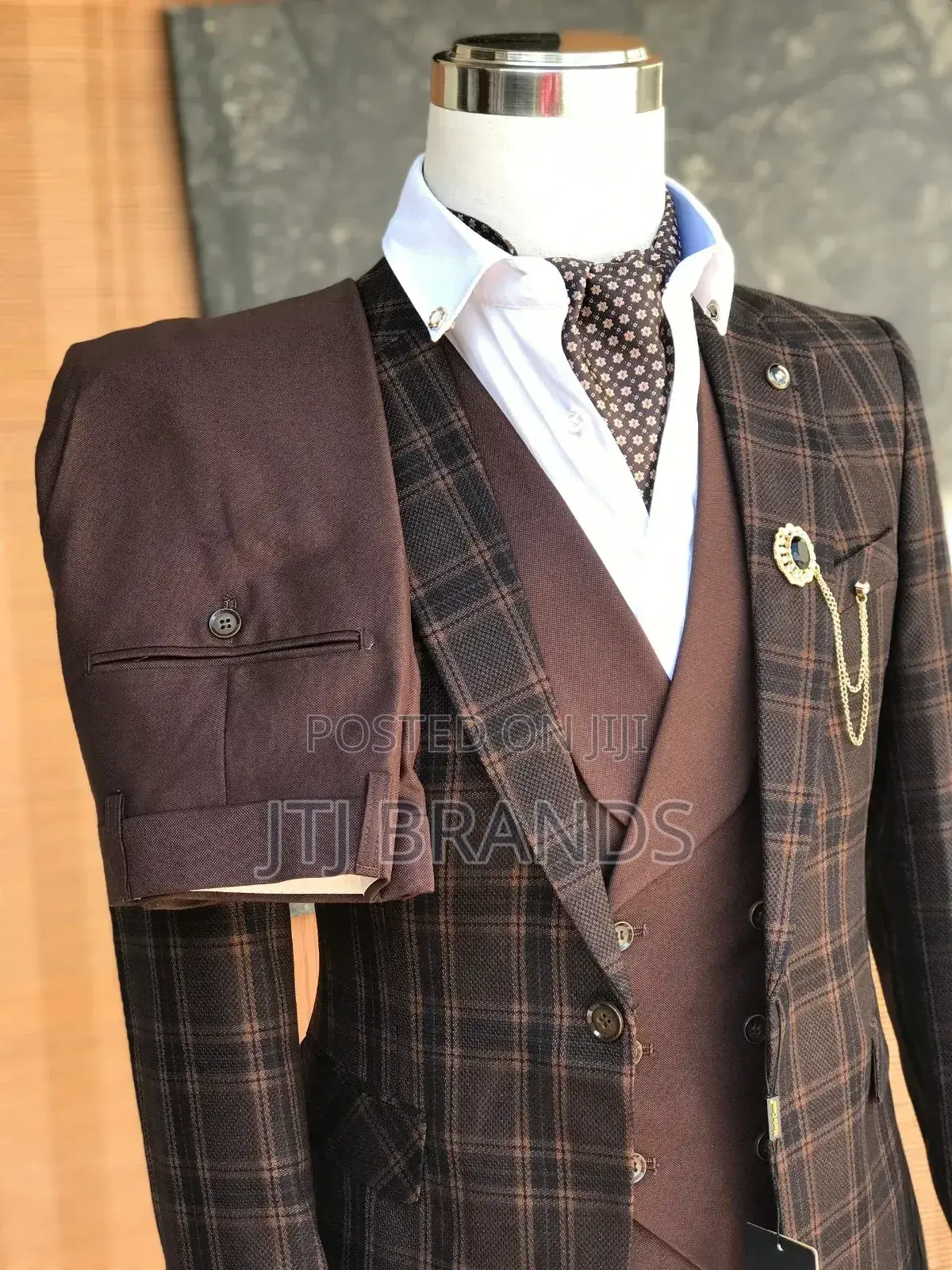 New Men's Suit