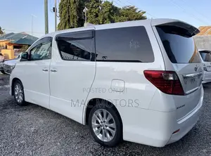Toyota Alphard 2010 White