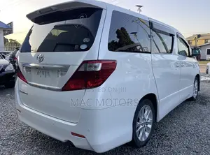 Toyota Alphard 2010 White