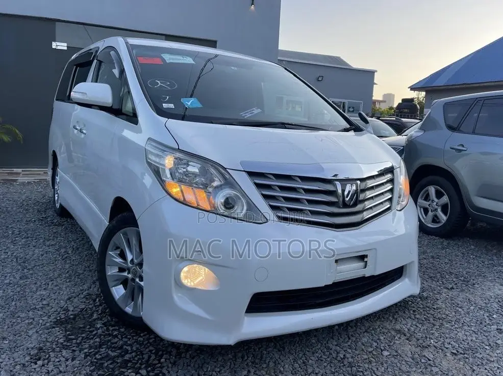 Toyota Alphard 2010 White