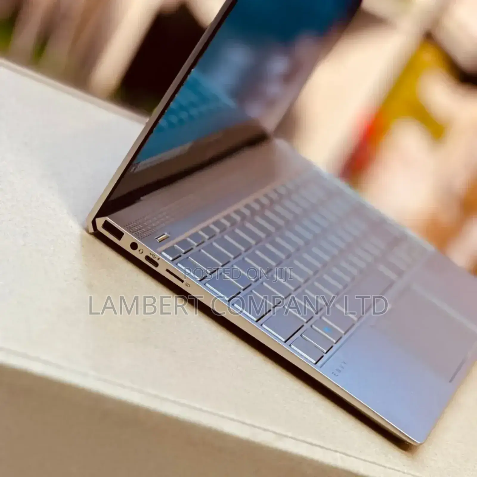 New Laptop HP Envy 13 8GB Intel Core i5 SSD 256GB