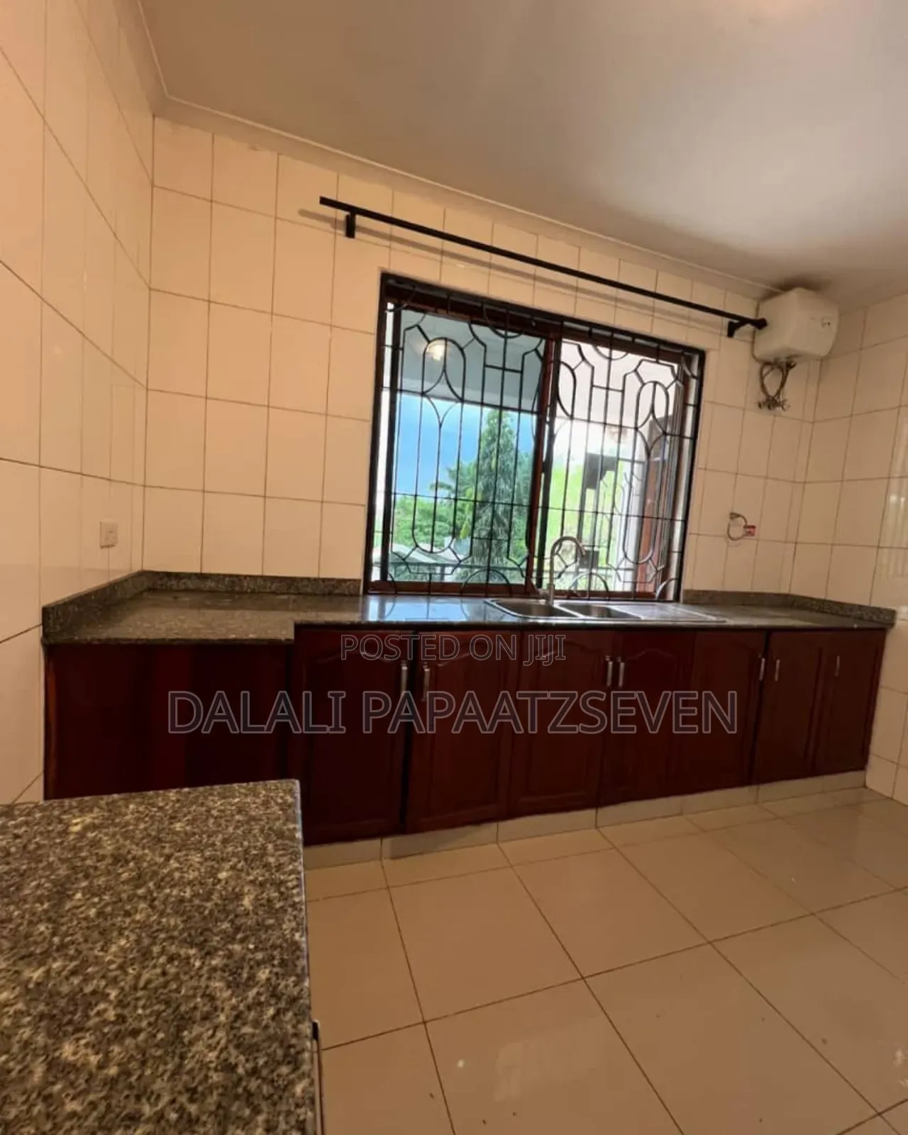 3bdrm Apartment in Dalalipapaatzseven, Kinondoni for rent