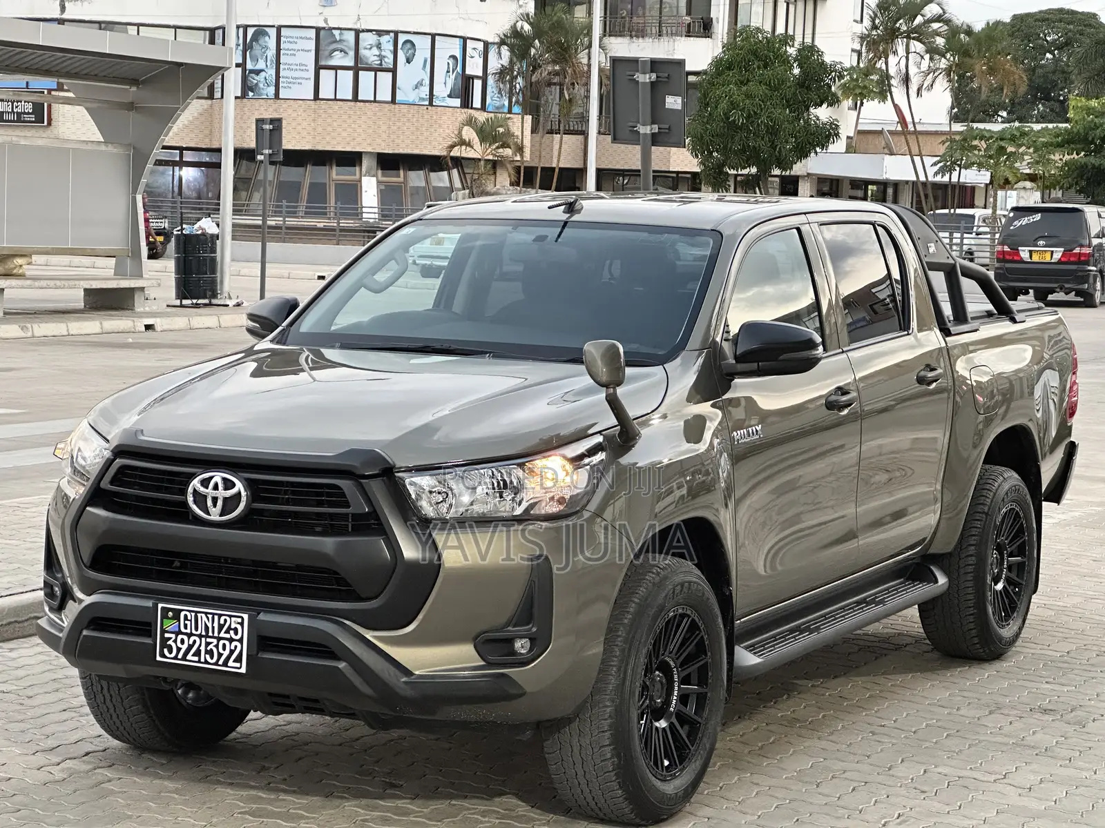 Toyota Hilux 2020 Gold