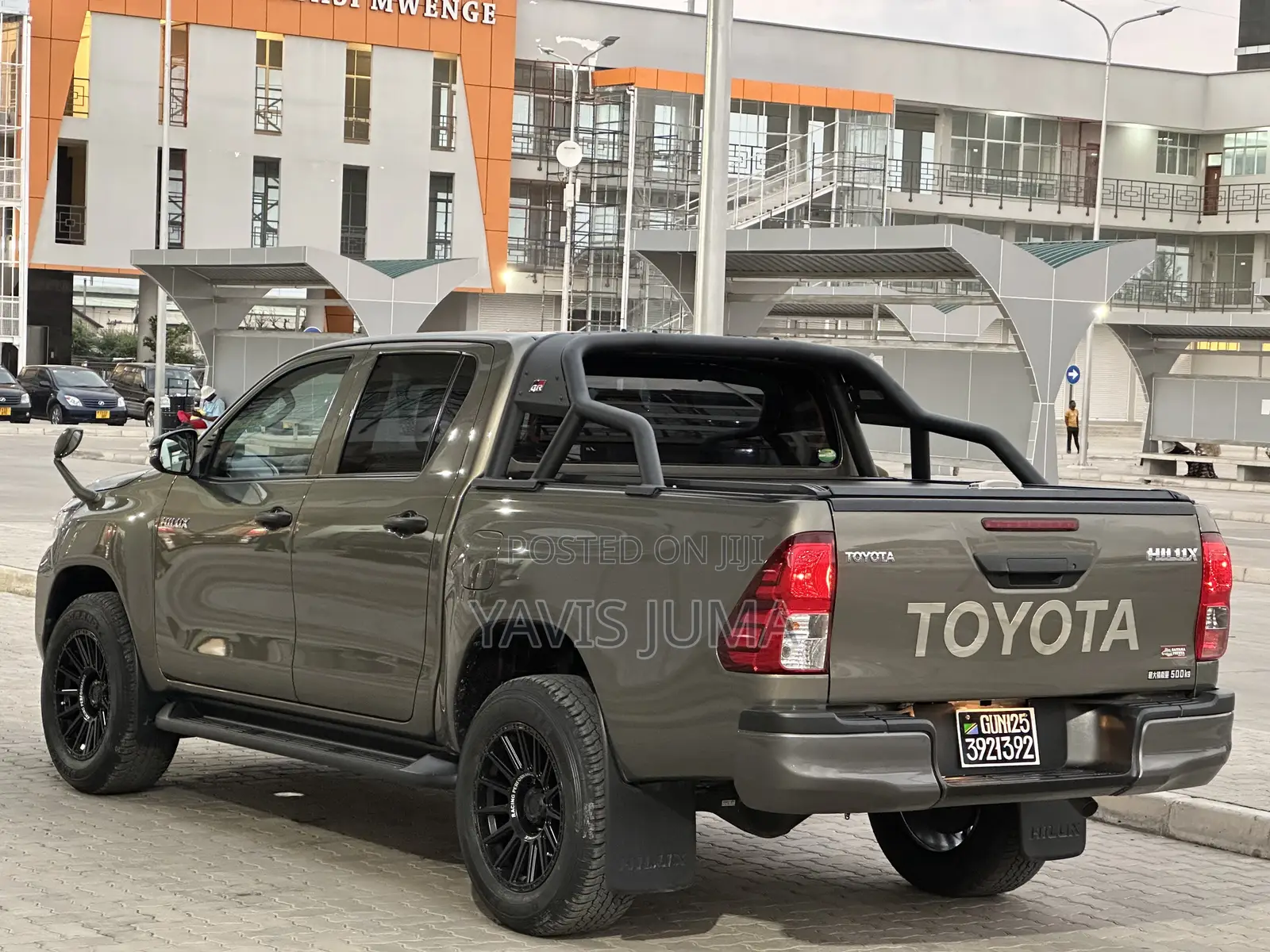 Toyota Hilux 2020 Gold