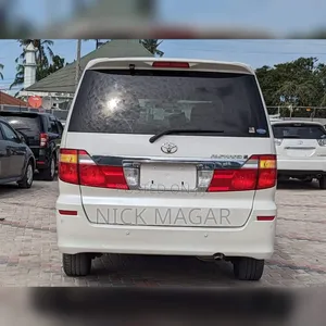 Toyota Alphard 2006
