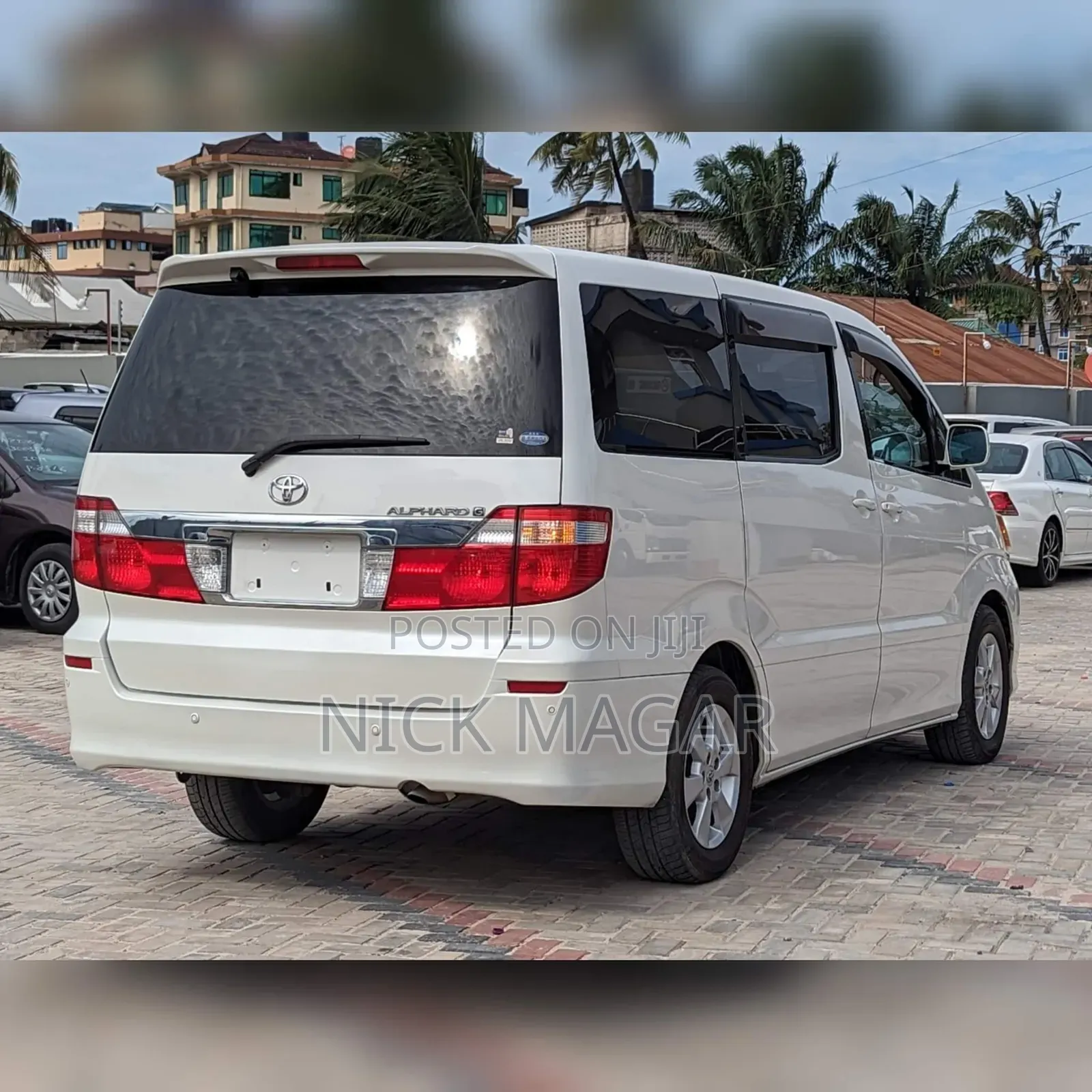Toyota Alphard 2006