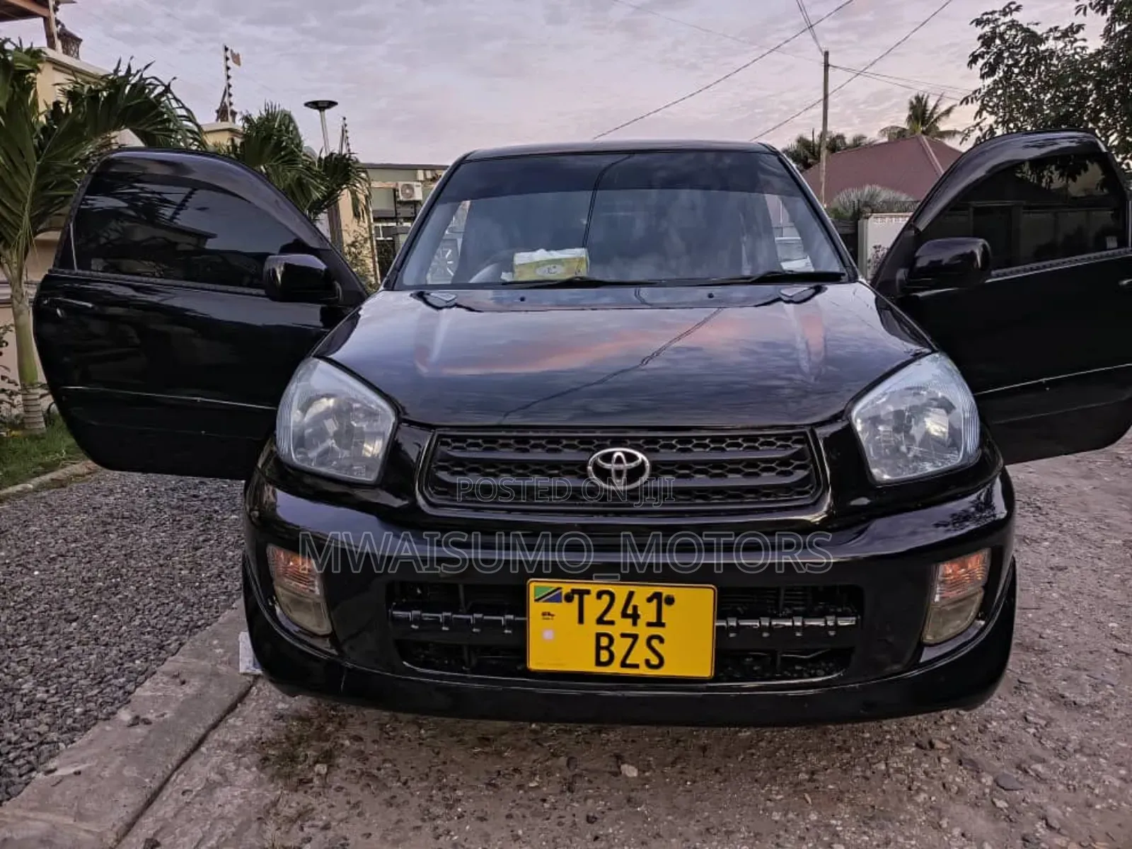 Toyota RAV4 Automatic 2003 Black