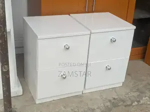 Bedsides Droo Mbili