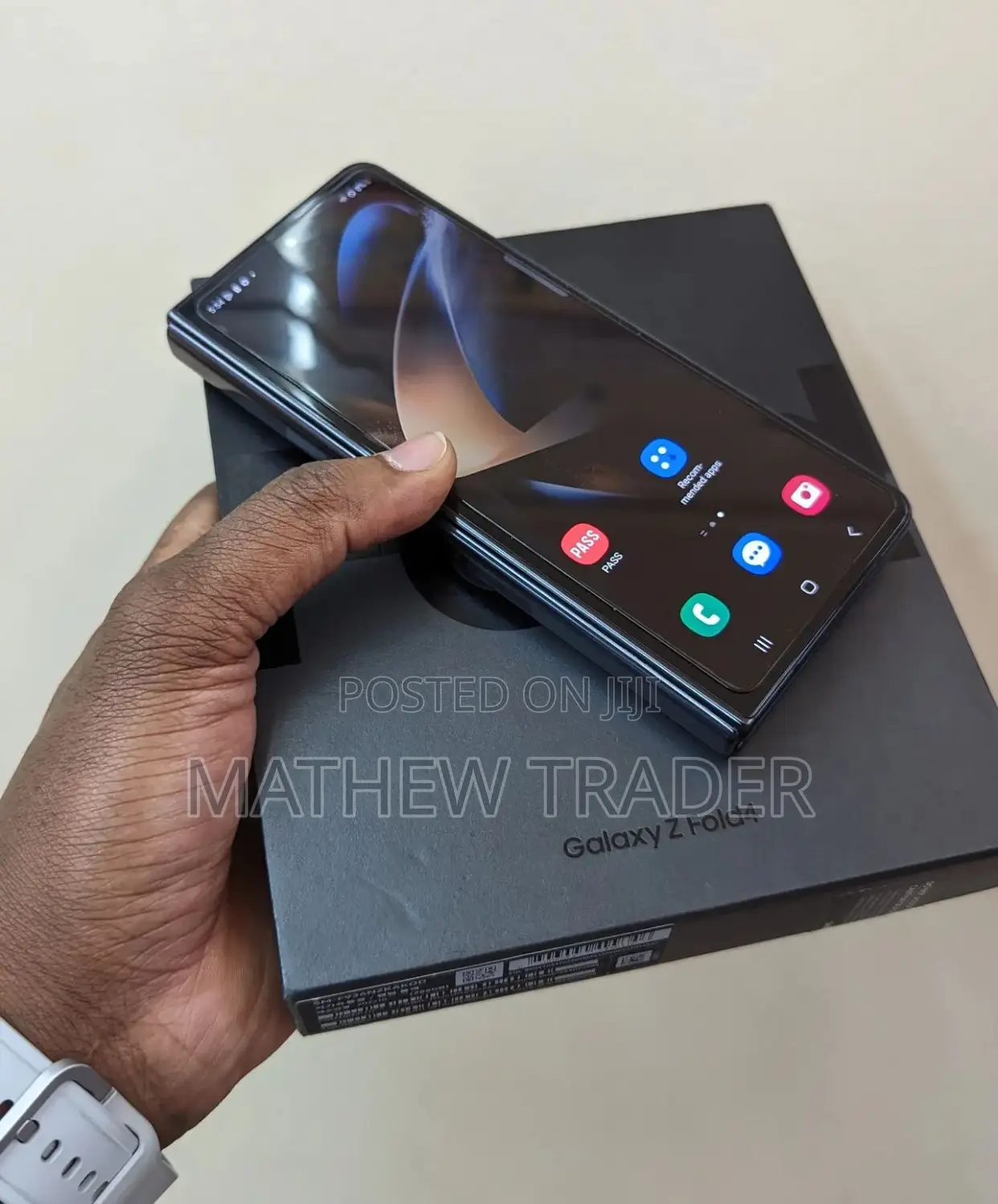 New Samsung Galaxy Z Fold4 256 GB Black