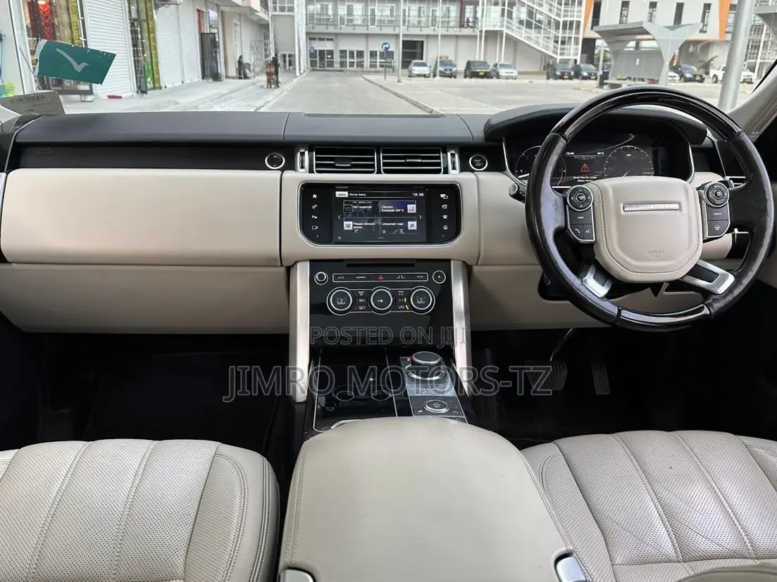 Land Rover Range Rover Vogue 2015 Gray