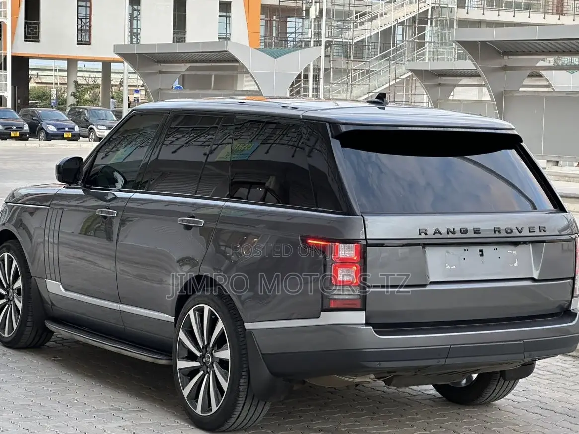 Land Rover Range Rover Vogue 2015 Gray