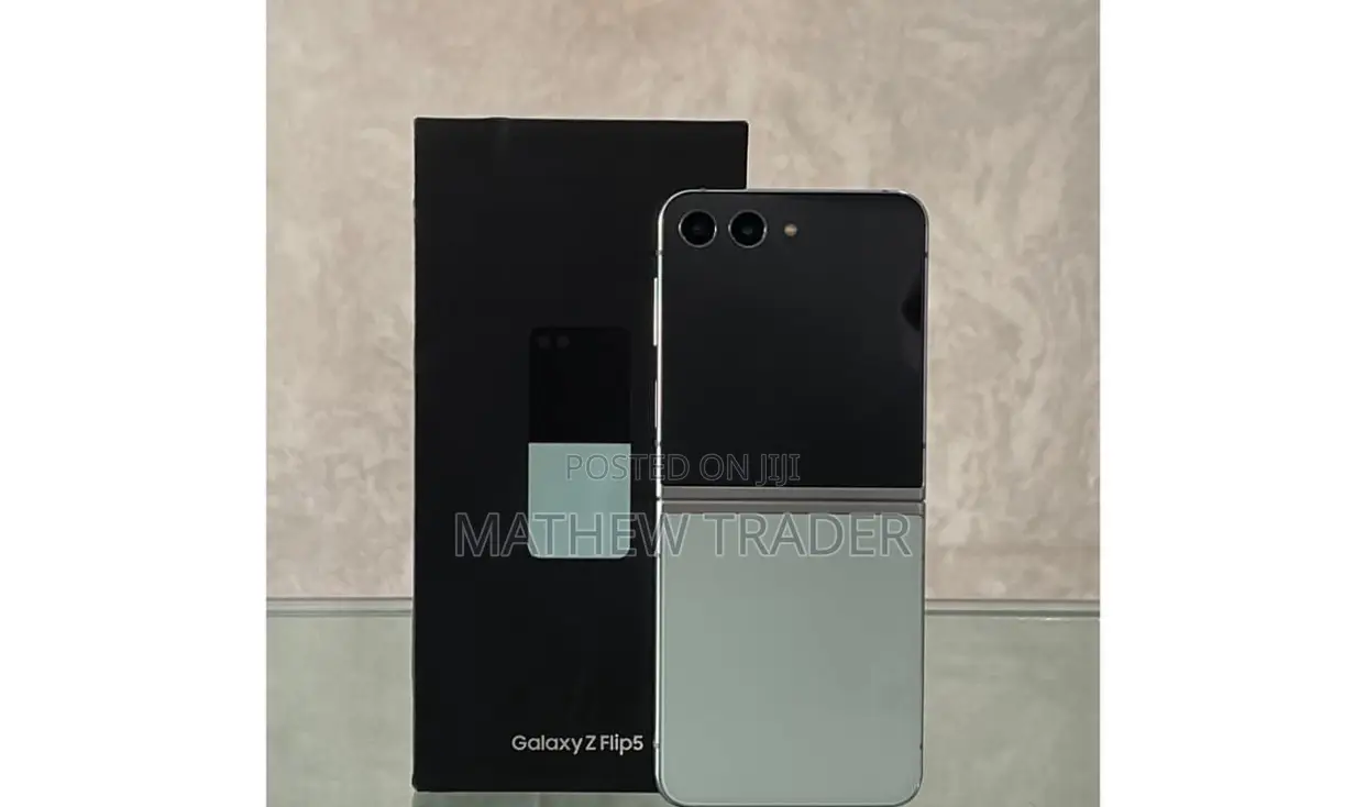New Samsung Galaxy Z Flip 5 256 GB