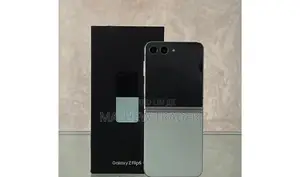 New Samsung Galaxy Z Flip 5 256 GB