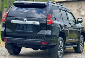 New Toyota Land Cruiser 2022 Black