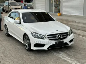 Mercedes-Benz E200 2014 White
