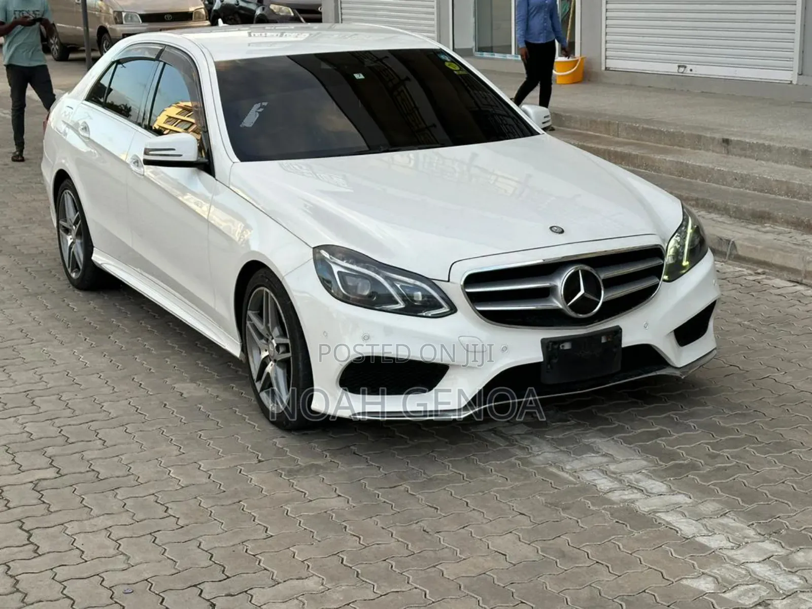 Mercedes-Benz E200 2014 White