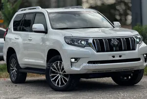 Toyota Land Cruiser Prado 2022 White