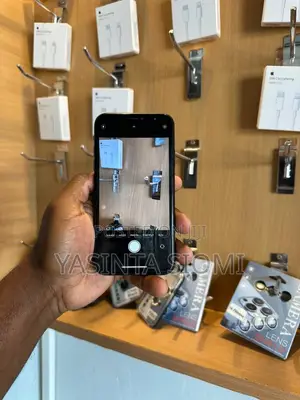 Apple iPhone XR 64 GB Black