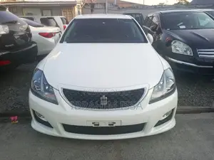Toyota Crown 2009 Pearl
