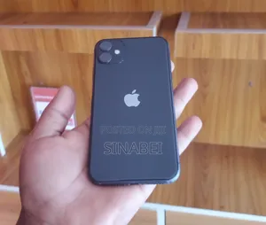 Apple iPhone 11 64 GB
