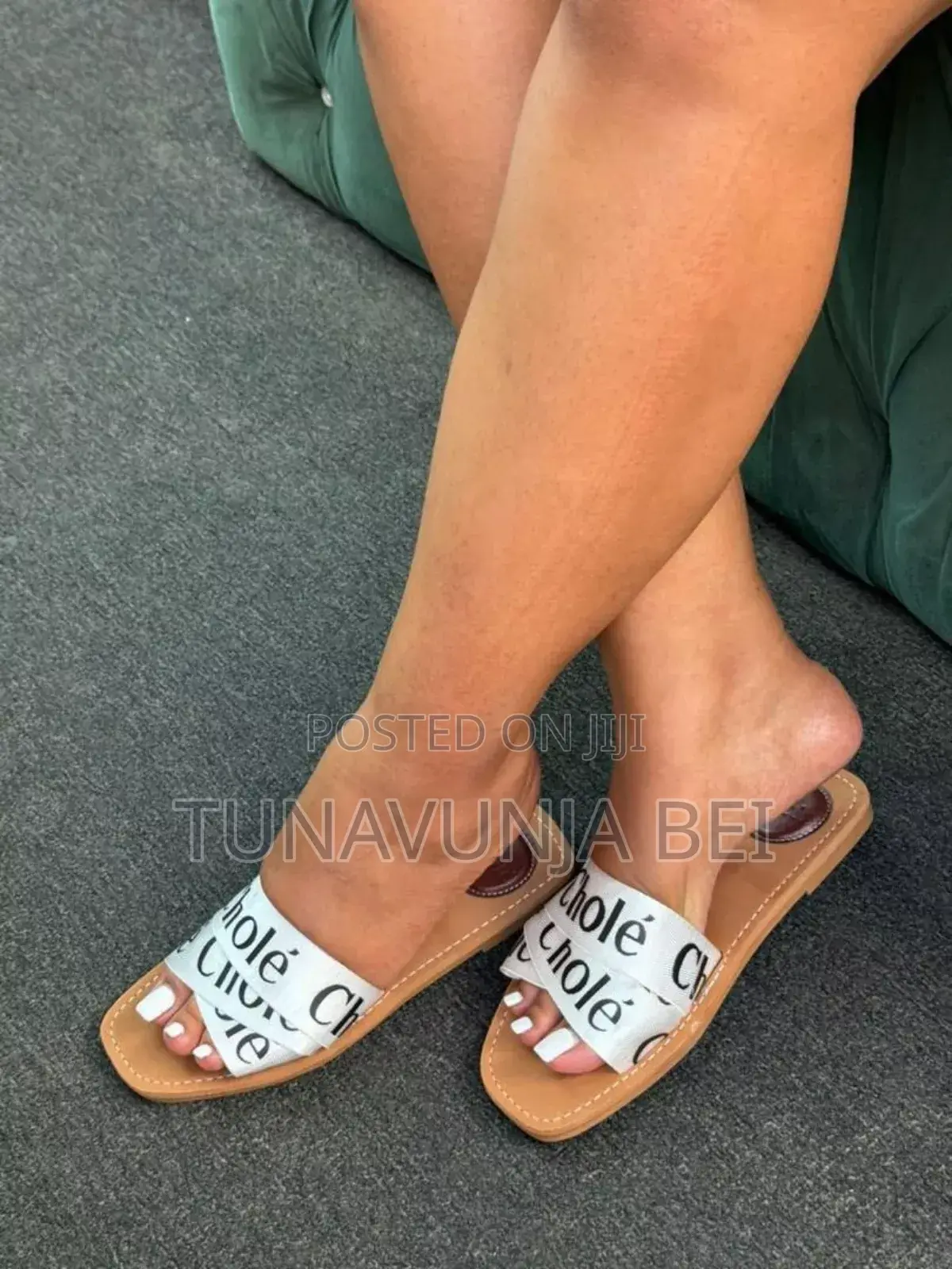 Sandal Simple Za Kike