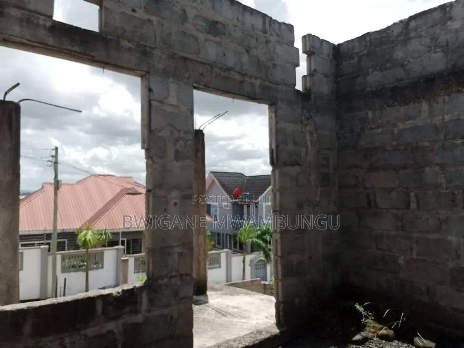 4bdrm Apartment in Mbagala Chamazi Azam for sale