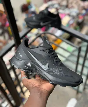 Mens Sneakers NIKE Original