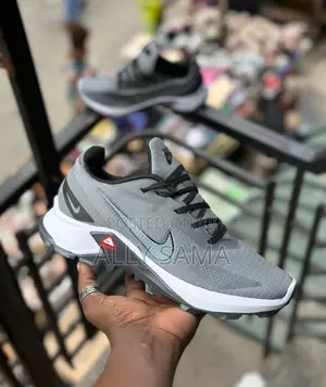 Mens Sneakers NIKE Original