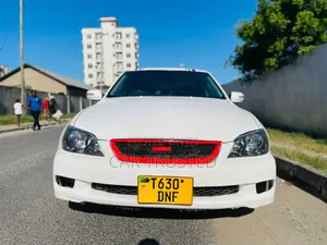 Toyota Altezza 2002 White