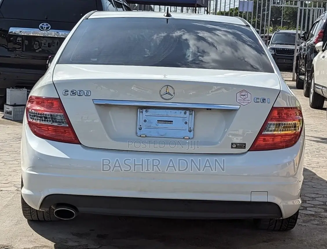 Mercedes-Benz C200 2012 White