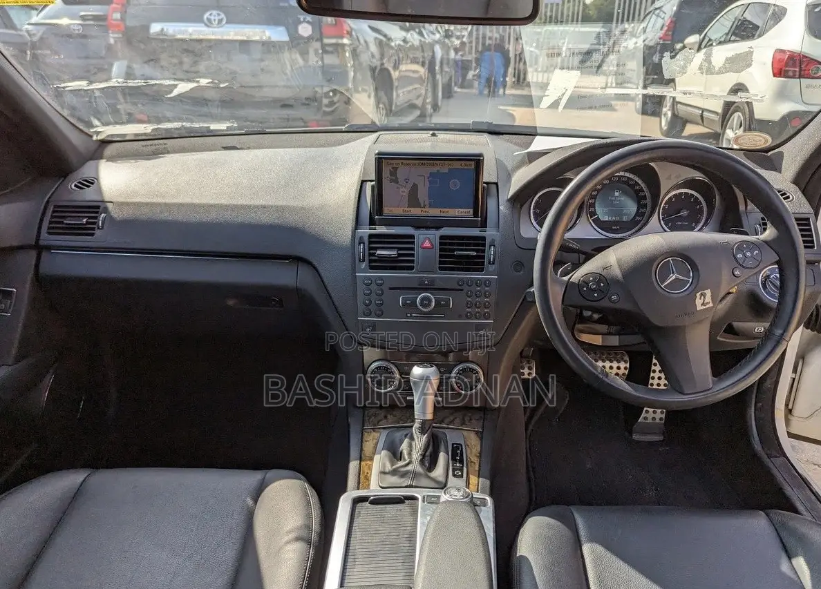 Mercedes-Benz C200 2012 White