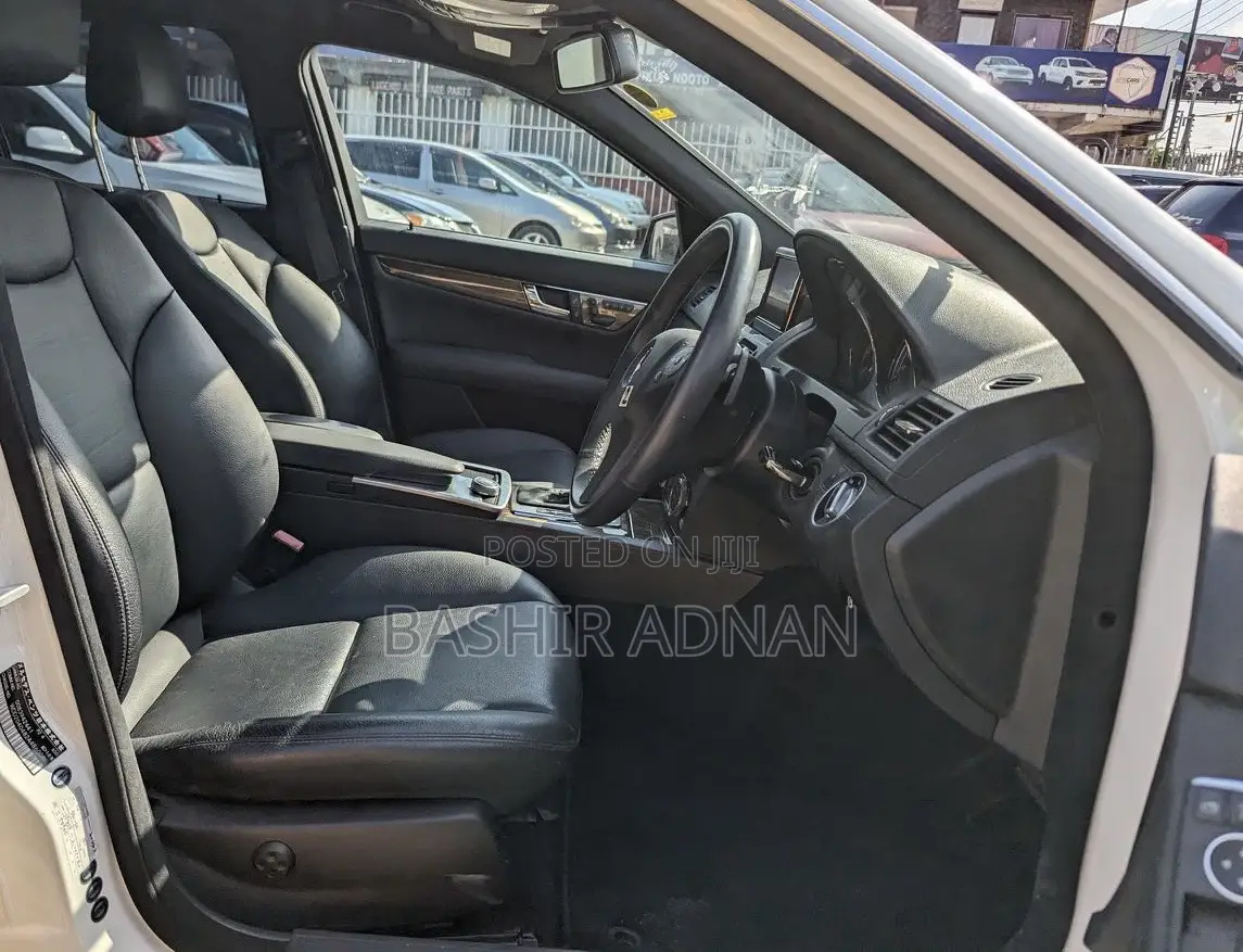 Mercedes-Benz C200 2012 White