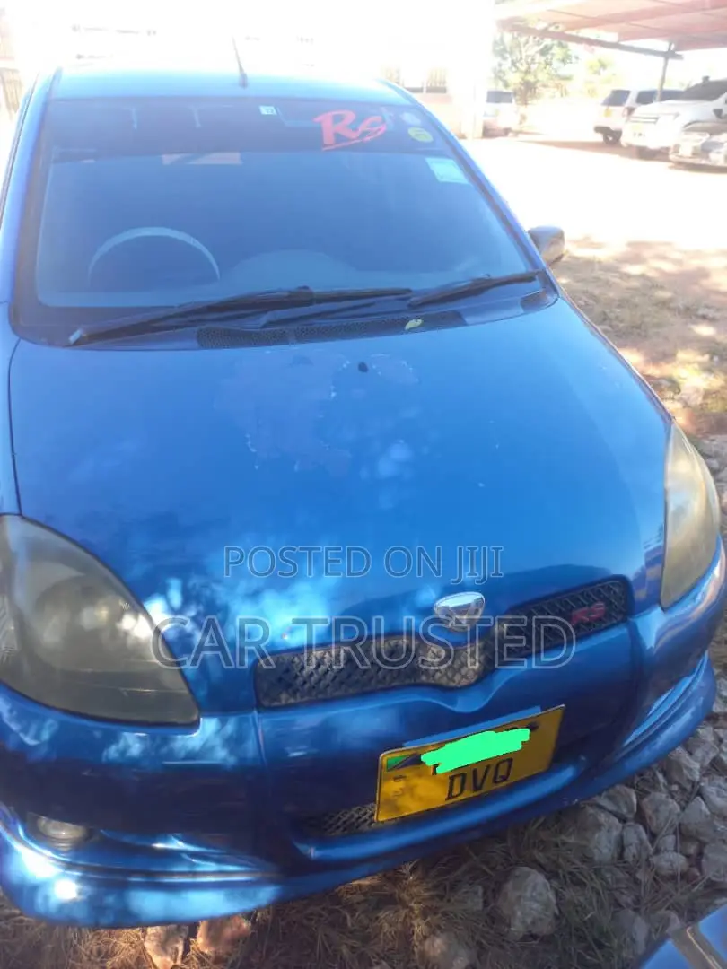 Toyota Vitz 1.5 FWD 3dr 2002 Blue