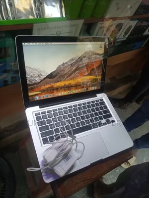 Laptop Apple MacBook Pro 2012 8GB Intel Core I5 HDD+SSD 500GB