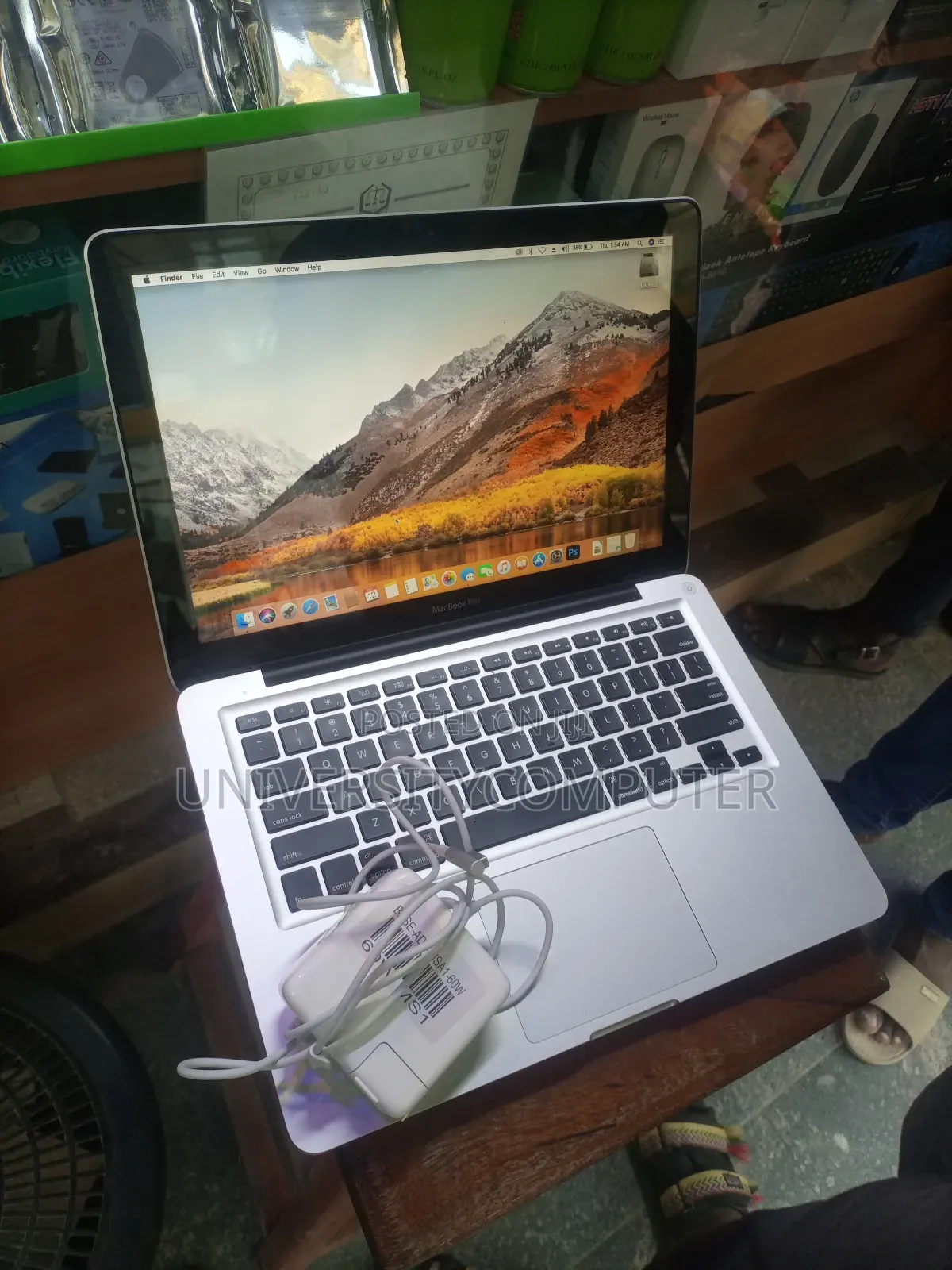 Laptop Apple MacBook Pro 2012 8GB Intel Core I5 HDD+SSD 500GB