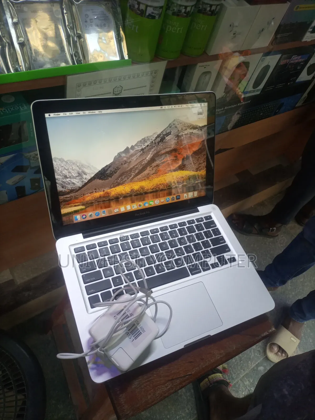 Laptop Apple MacBook Pro 2012 8GB Intel Core I5 HDD+SSD 500GB