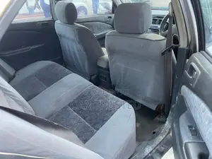 Toyota Crown 2004 Silver