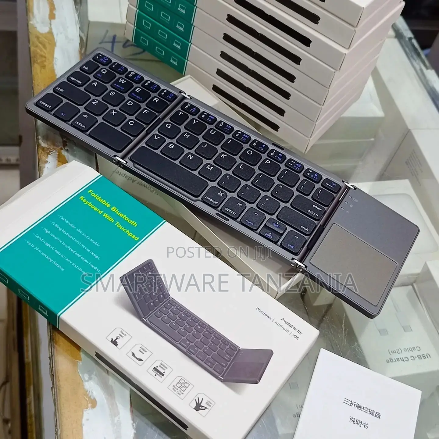 Rechargeable Portable Wireless Keyboard With Touchpad