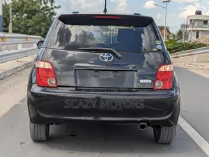 Toyota IST 2006 Black