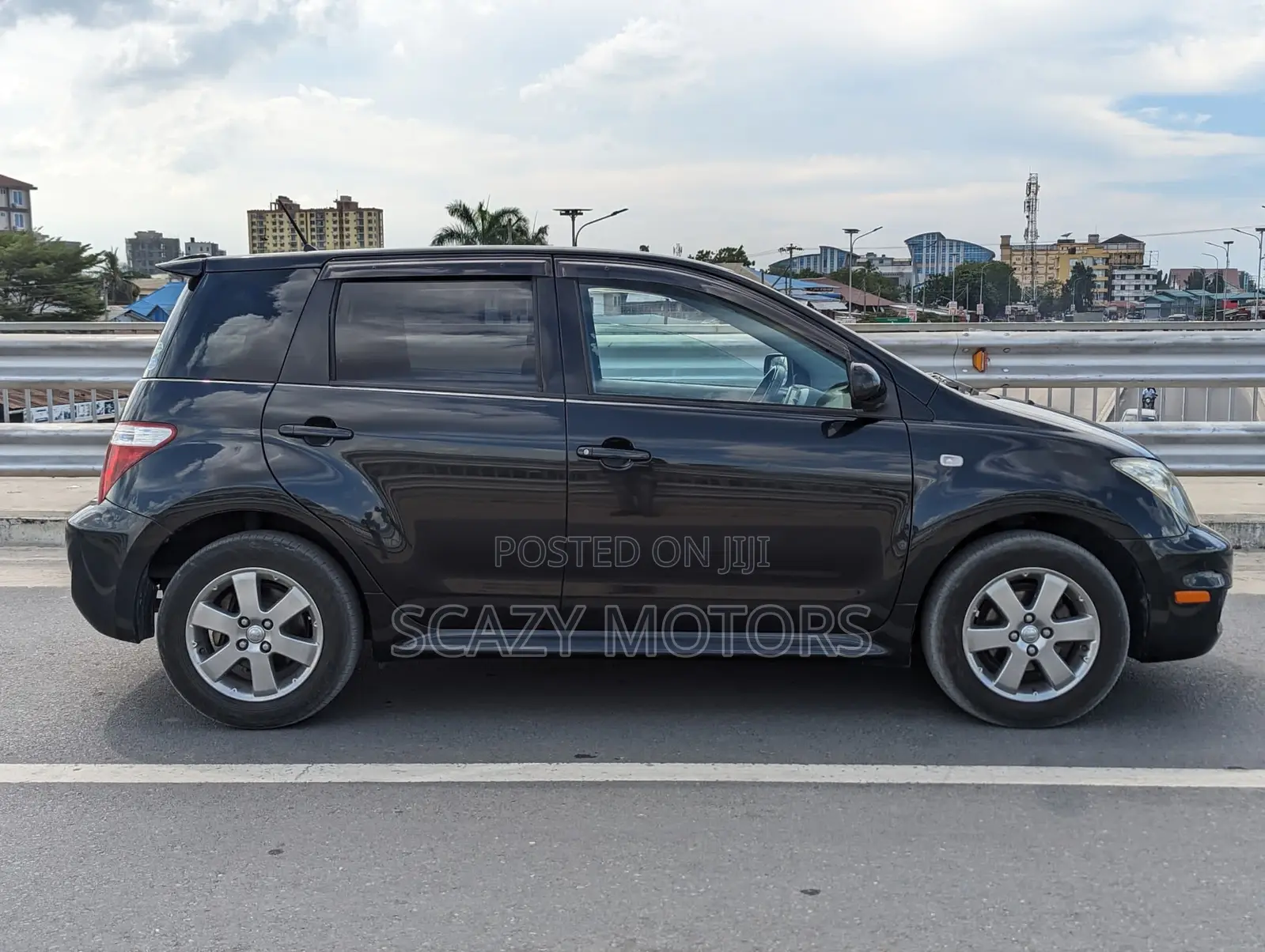 Toyota IST 2006 Black