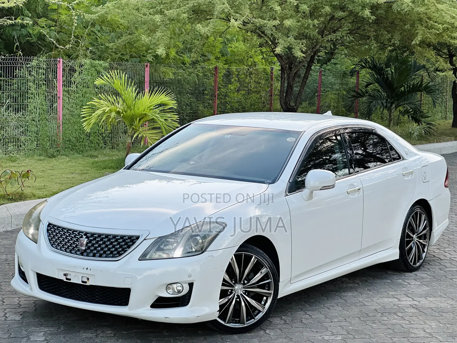 Toyota Crown 2008 White