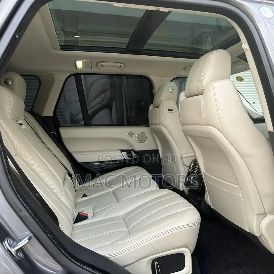 Land Rover Range Rover Vogue 2015 Gray