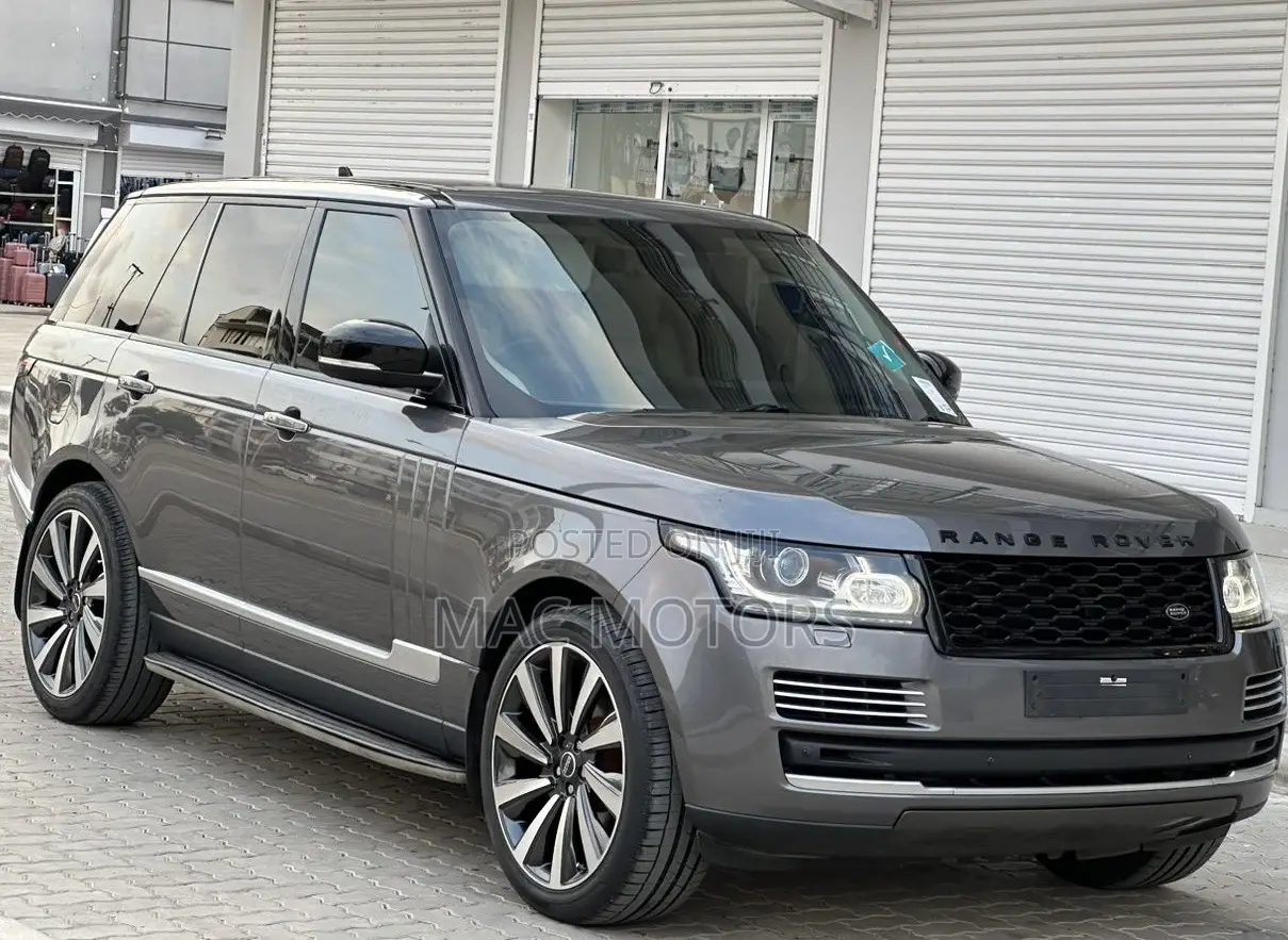 Land Rover Range Rover Vogue 2015 Gray