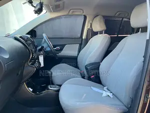 Toyota IST 2010 Purple