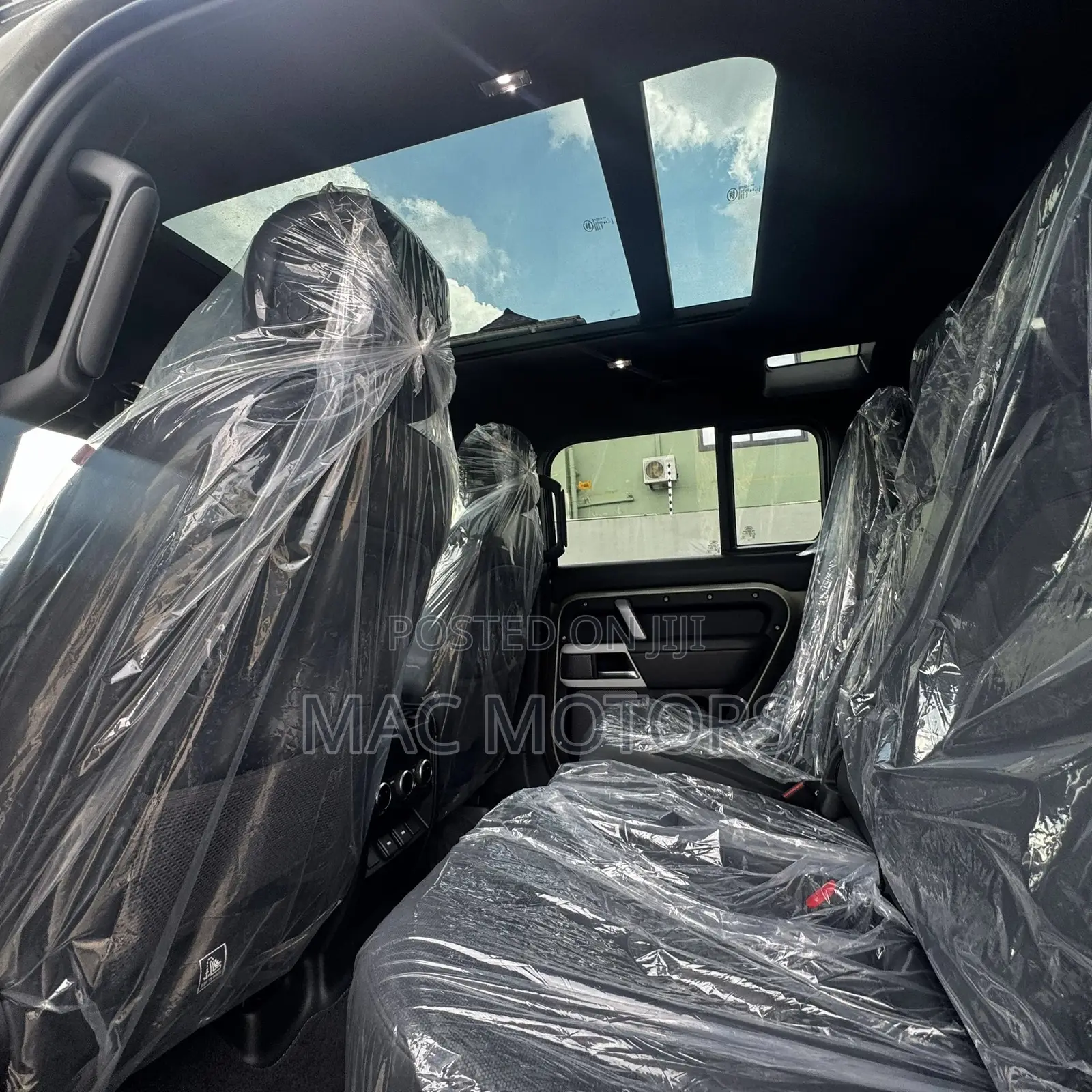 Land Rover Defender 2023 Green