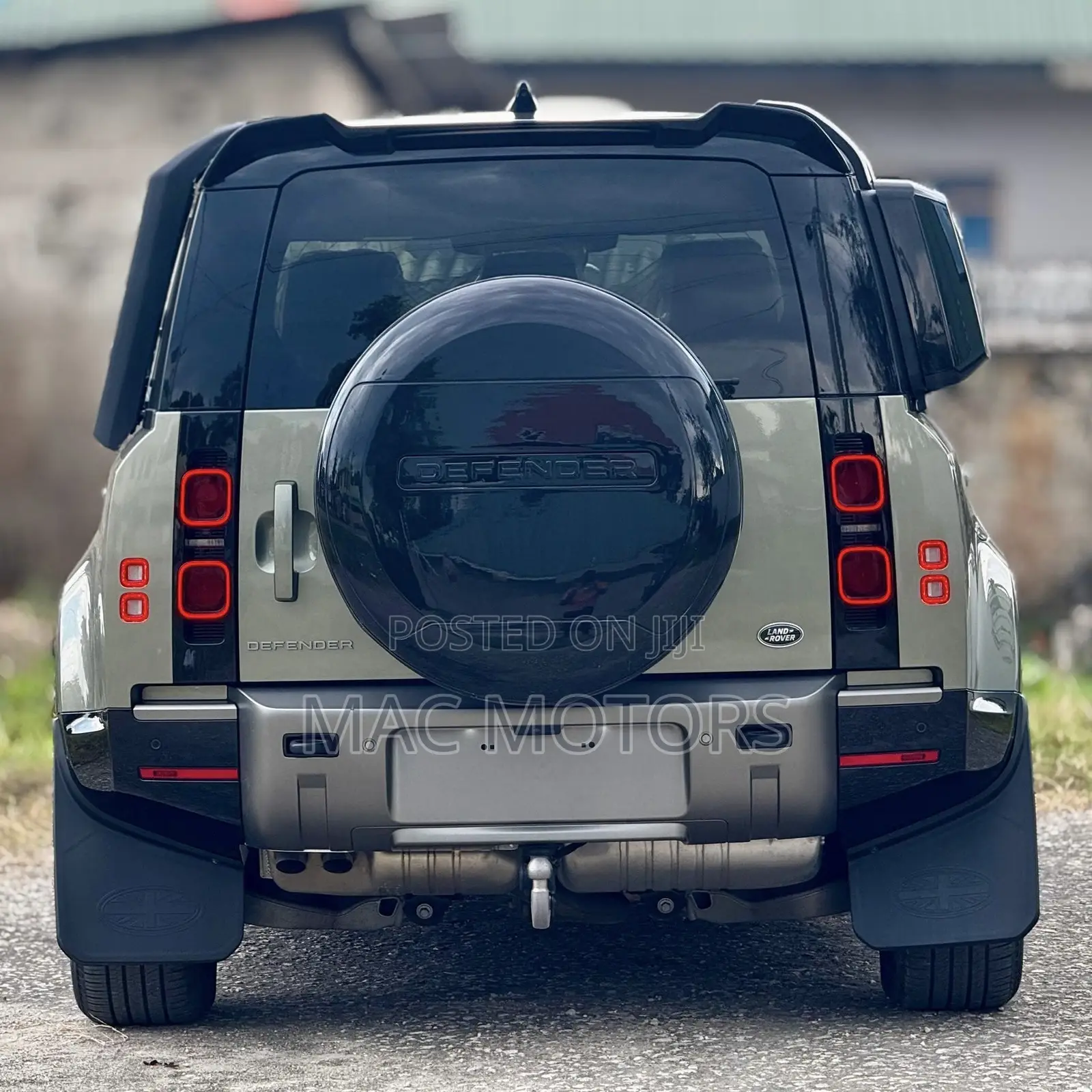 Land Rover Defender 2023 Green