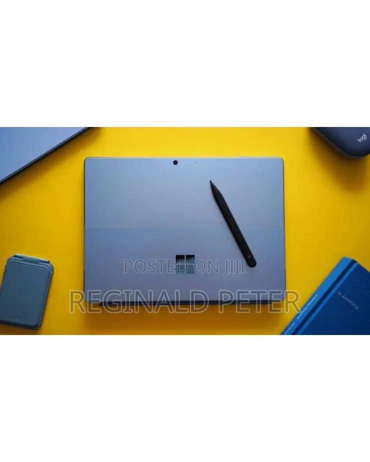 Laptop Microsoft Surface Pro 9 8GB Intel Core i5 SSD 256GB