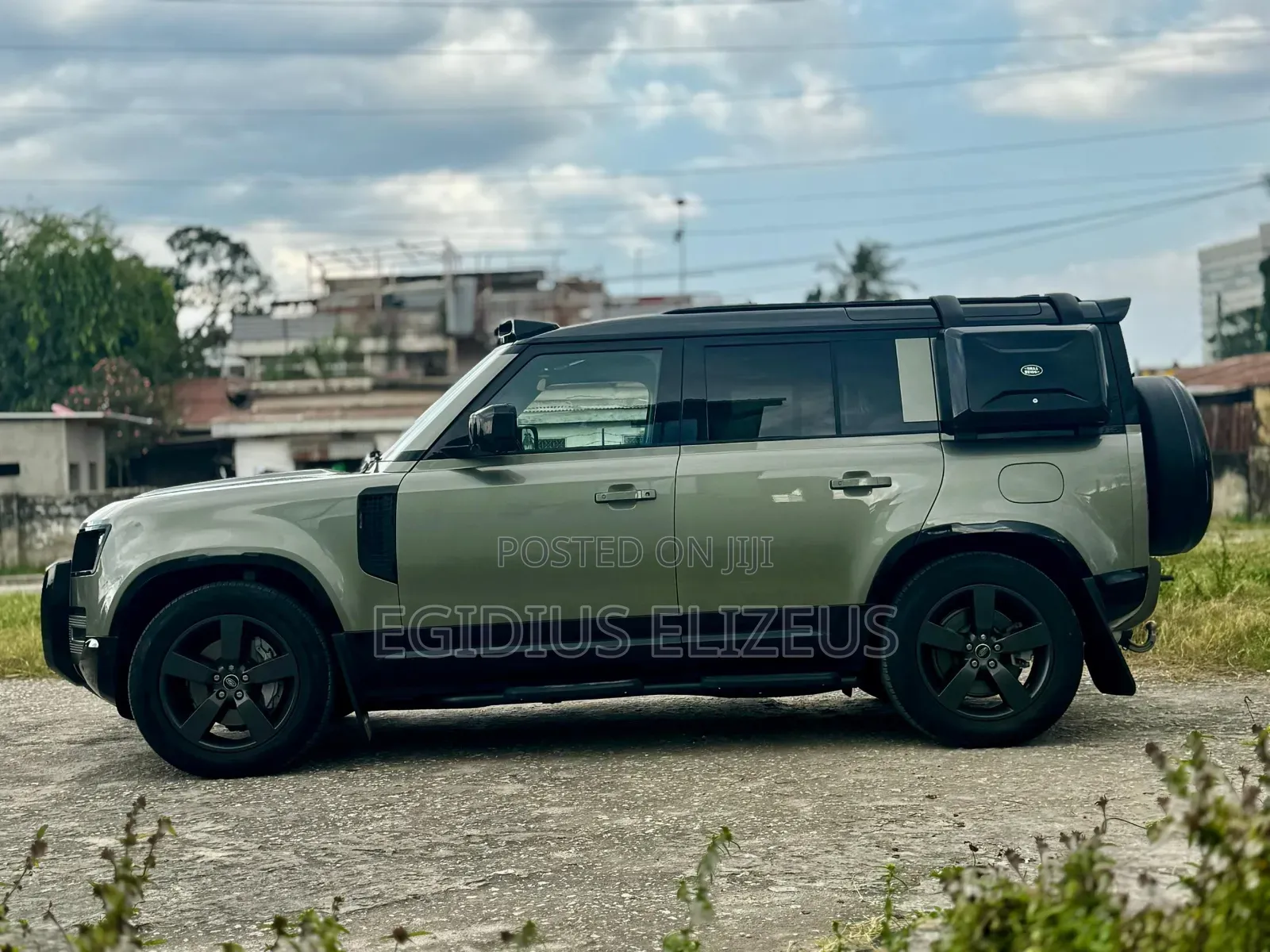 New Land Rover Defender 2023 Green