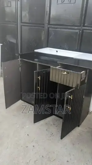 Kitchen Cabinet